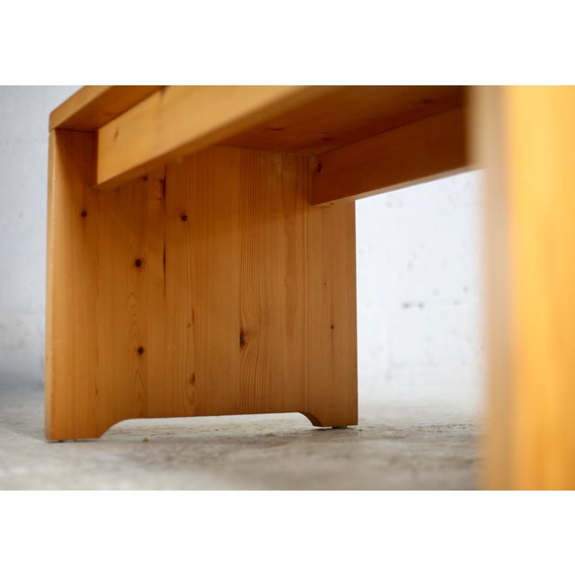 1960s Pine Coffee Table by Charlotte Perriand for Les Arcs, France, 1960s For Sale - Image 5 of 17