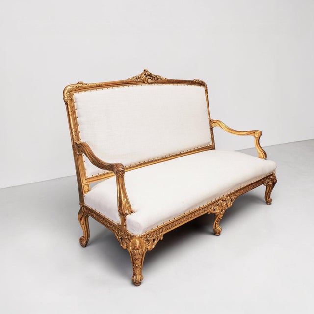 18th Century Louis XVI Giltwood Settee For Sale - Image 4 of 15