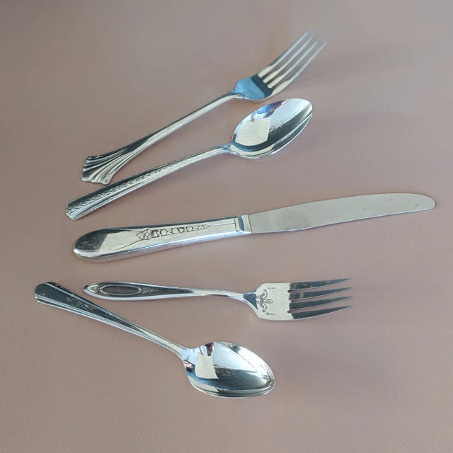 Single Setting Mismatched Vintage Silver Plated Flatware Full 5 Piece Table Setting for One For Sale - Image 4 of 5