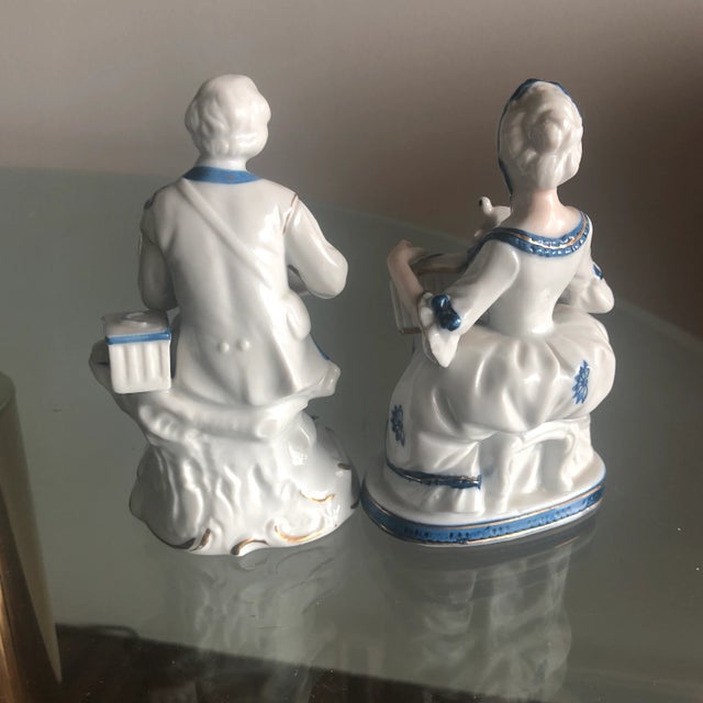 CORRECTION TO SHIPPING TIME, THIS IS SELLER SHIPPING, ARRIVAL TIME IS 4-10 DAYS FROM PURCHASE DATE. Very detailed vintage...