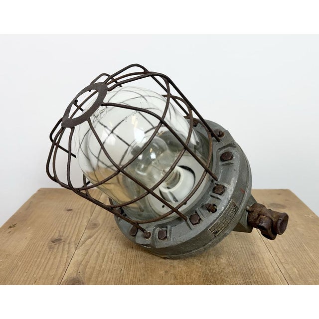 Industrial Grey Explosion Proof Lamp from Elektrosvit, 1960s For Sale - Image 15 of 18