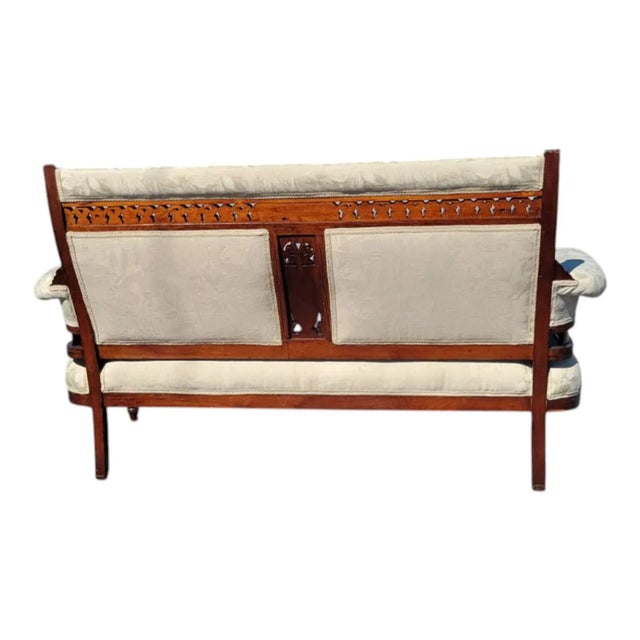 Solid 19th Century American Eastlake Loveseat Made of Walnut Wood, Refurbished. For Sale - Image 4 of 18