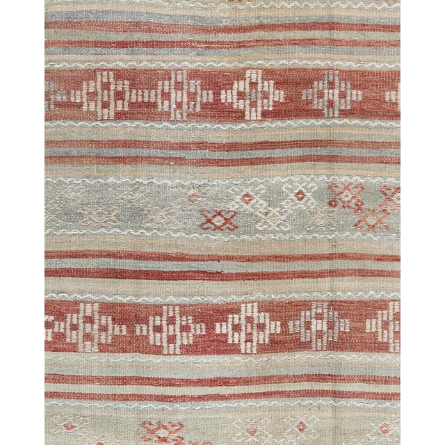 Vintage Turkish Flatweave Jajim Area Rug 5'3 X 9'1 For Sale - Image 4 of 11