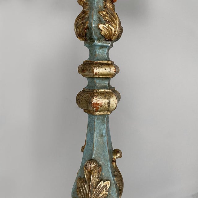 Italian Wood Floor Lamp with Gold Leaf and Light Blue Lacquer, 1940s For Sale - Image 12 of 18