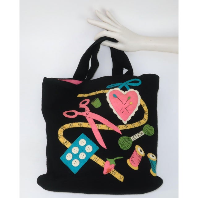 Novelty Sewing Theme Felt Tote Handbag, 1950's For Sale - Image 14 of 14