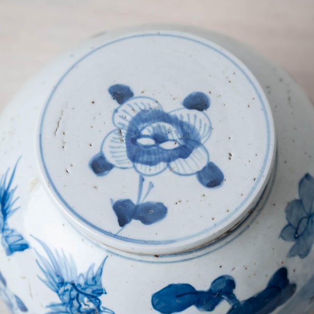 Mid 20th Century Pair of Chinese Blue and White Porcelain Bird and Peony Jars, 20th Century For Sale - Image 5 of 10