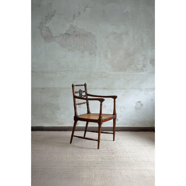 Pair of Wooden Chairs with Vienna Straw Product details Dimensions 55,5 L x 89 H x 56 P cm Seat height 43 cm