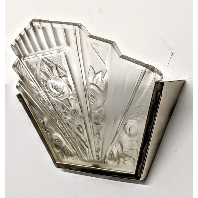 Verreries des Hanots French Art Deco Wall Sconces signed by Verrerie des Hanots - a Pair For Sale - Image 4 of 8