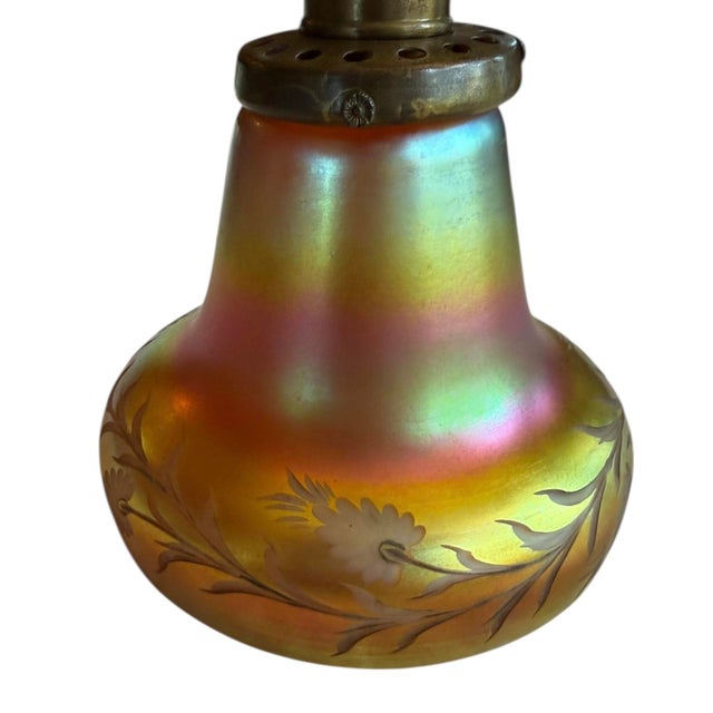 1910s 1910s Signed Steuben Aurene Art Glass Wall Sconce With Flowers and Leaves For Sale - Image 5 of 8