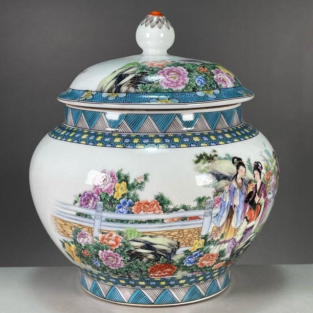 20th Century Chinese Famille Rose Porcelain Ginger Jar With Court Ladies - 7.5" H X 5.9" W For Sale - Image 4 of 9