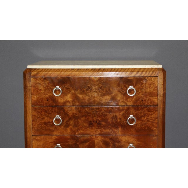 Small Art Deco period chest of drawers in walnut and burr walnut, opening with five drawers, travertine top, original...