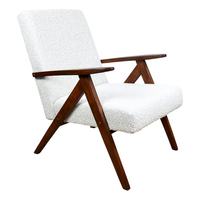 Vintage B-310 VAR Armchair in White Bouclé and Wood, 1970s For Sale