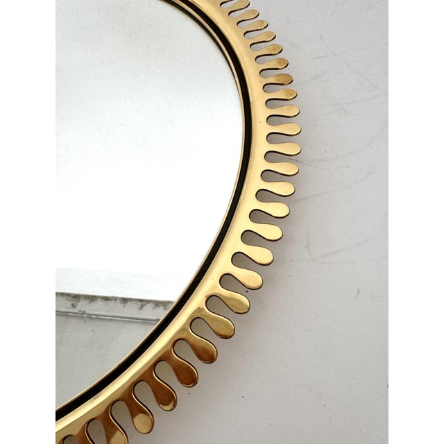 Mid-Century Wall Mirror in Brass by Vereinigte Werkstätten, 1970s For Sale - Image 9 of 13