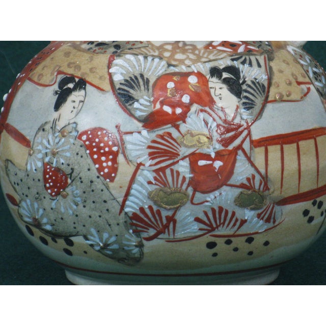 Japanese Vase Japanese Satsuma Figurine Handles Antique Oriental Pottery Japan Men Ladies For Sale - Image 3 of 18