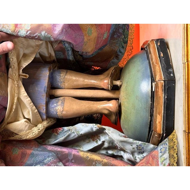 Gold Our Lady of Sorrows Head and Legs with Silver Crown, 19th Century For Sale - Image 8 of 14