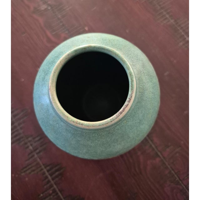 Arts & Crafts Vintage Signed Arts & Crafts Style Matte Green Speckled Ceramic Ovoid Vase For Sale - Image 3 of 7