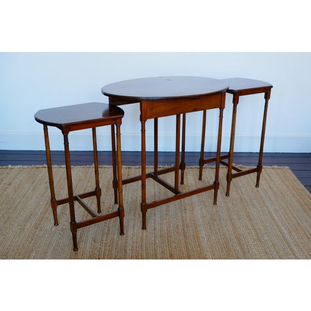 Tall Mahogany Oval Nesting Tables, England, 1900s, Set of 3 For Sale - Image 14 of 14