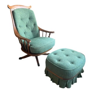 Heywood-Wakefield Danish Modern Tufted Swivel Lounge Chair & Pleated Ottoman in Emerald Tweed 1960's For Sale