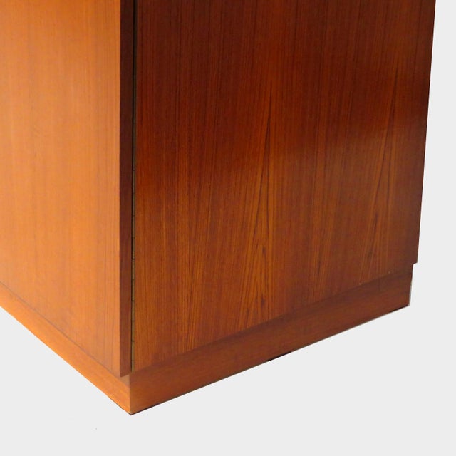 Brown Large Mid-Century Modern Wardrobe in Teak, 1960s For Sale - Image 8 of 10