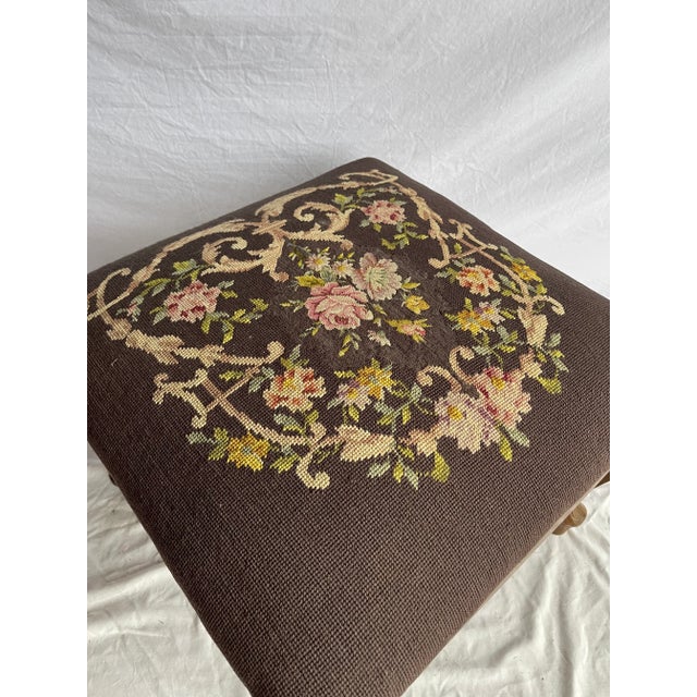 Victorian Early 20th Century Victorian Floral Needlepoint Parlor Stool For Sale - Image 3 of 12