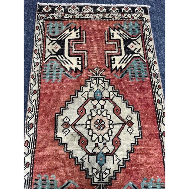 Turkish Yastik Rug 1'7" x 3'3" For Sale - Image 4 of 5