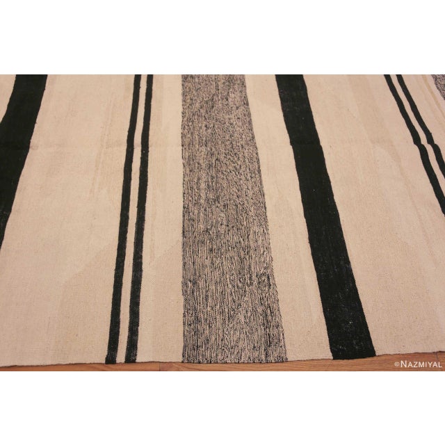 2020s Nazmiyal Collection Modern Flatweave Area Black and White Color Kilim Rug For Sale - Image 5 of 6