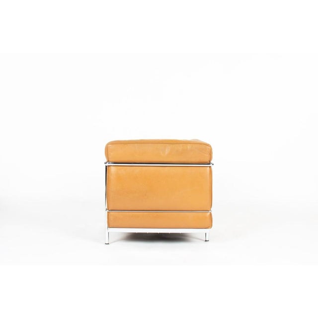 1990s LC2 Lounge Chair in Brown Leather by Le Corbusier, Pierre Jeanneret and Charlotte Perriand for Cassina, 1995 For Sale - Image 5 of 11