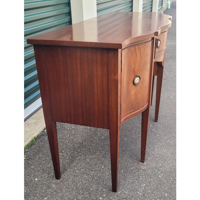 Hepplewhite Style Americana 1920s Vanity For Sale - Image 4 of 16