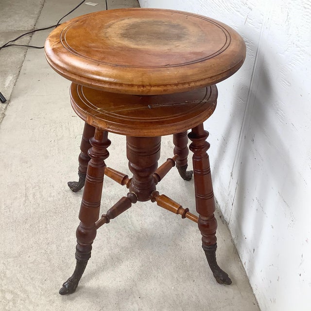 Antique Victorian Adjustable Piano Stool With Turned Legs and Claw Feet For Sale In Philadelphia - Image 6 of 12