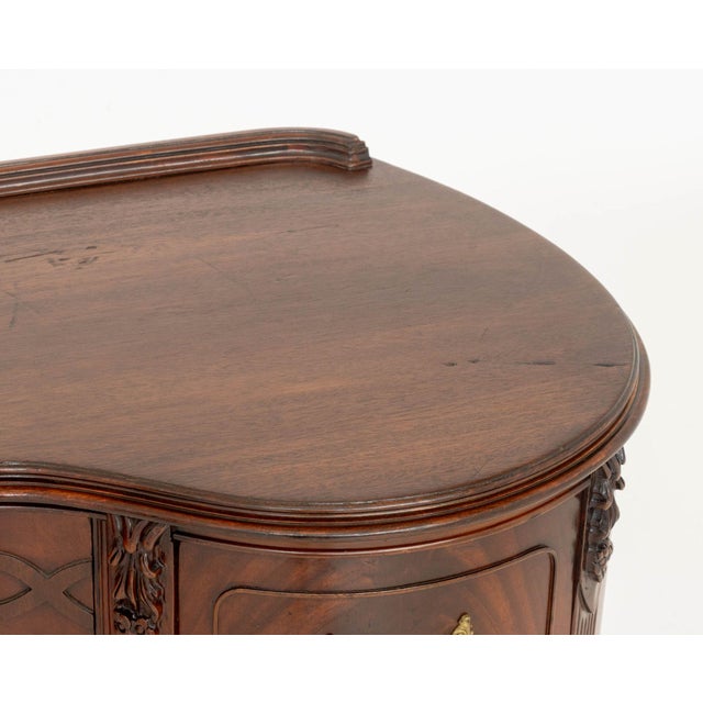 Queen Anne Style Mahogany Kidney Shaped Desk For Sale - Image 4 of 9