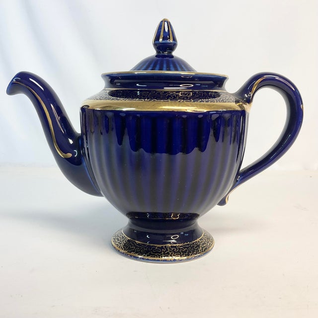 Art Deco 1950s Vintage Art Deco Hollywood Regency Cobalt Tea Pot, Hall China Company. For Sale - Image 3 of 12