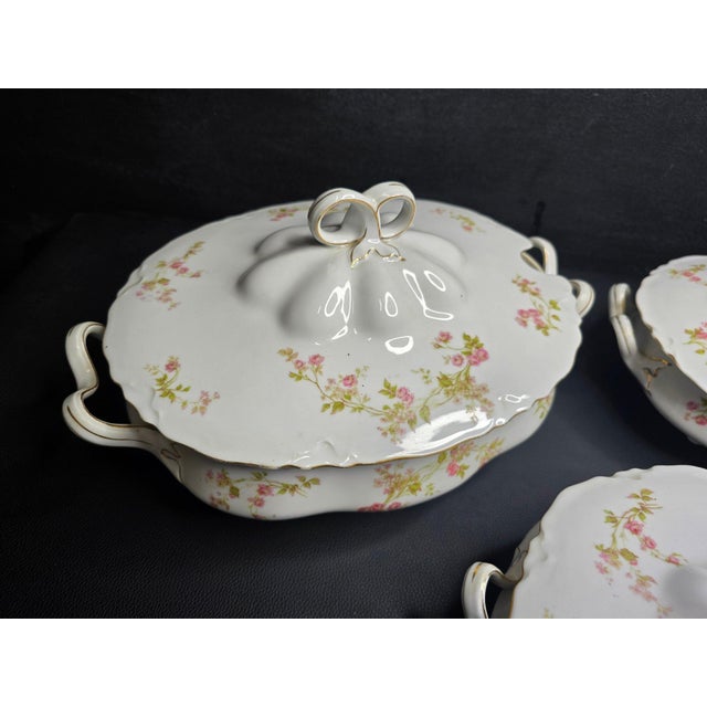 Set Of 3 Antique Heinrich and Co. Selb, Bavaria Ranson Porcelain Covered Tureens This exquisite set of three antique...