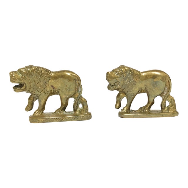 Vintage Gold Solid Bras Lion Figurines - a Pair For Sale