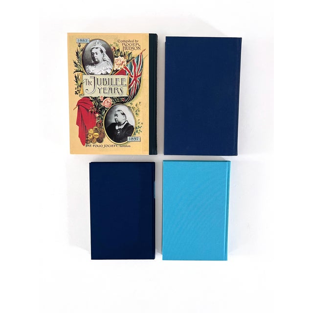 English Blue Books, Folio Society - Set 4 For Sale - Image 3 of 10