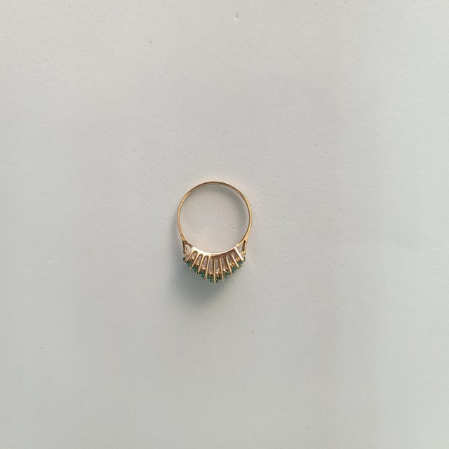 Emerald & Diamond Cocktail Ring 10k Yellow Gold, Size 6 For Sale - Image 4 of 4