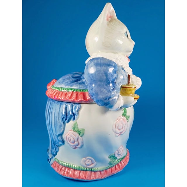 Add a touch of charming English whimsy to your collection with this Vintage 1988 Fitz & Floyd “Kittens of Knightsbridge”...