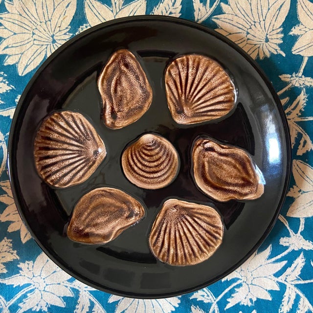 Vintage French Majolica Oyster Plates attributed to Elchinger, 1960s, Set of 6 For Sale - Image 6 of 12