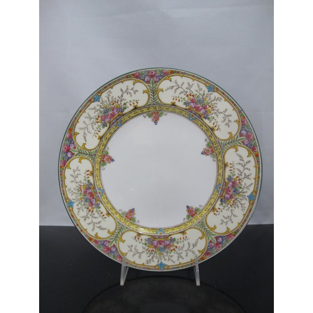 Ceramic Wedgwood England Fine China Colorful Floral St Austell 10.5" Dinner Plate W1989 For Sale - Image 7 of 8