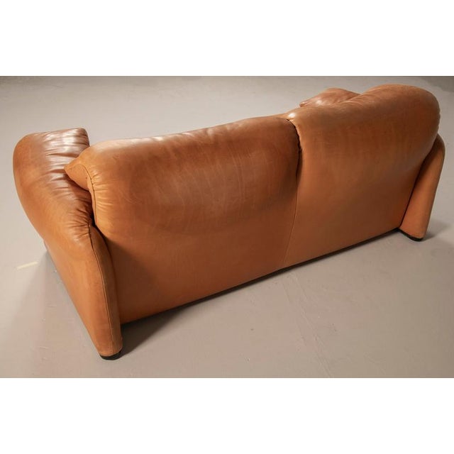 Maralunga 2-Seater Sofa by Vico Magistretti for Cassina, 1990s For Sale - Image 15 of 18