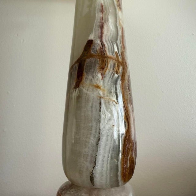 Beige Large Vintage Solid Onyx Table Lamp | Cream & Honey Veined Stone | Late 20th Century For Sale - Image 8 of 12