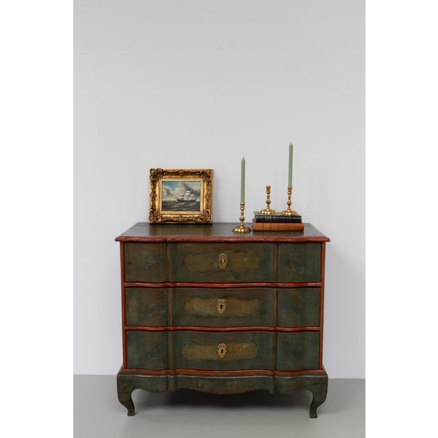 Antique Danish Brass Candlesticks from Næstved, 1780s, Set of 3 For Sale - Image 5 of 14