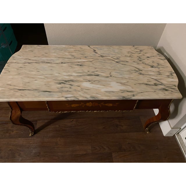 1920s 1920s Traditional Cherry Wood and Marble Coffee Table For Sale - Image 5 of 6