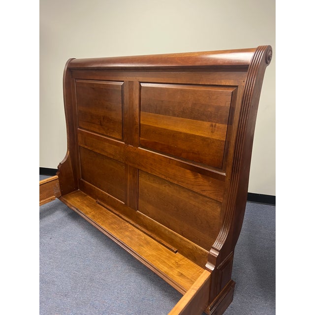 1990s Pennsylvania House Cherry Queen Size Sleigh Bed For Sale - Image 5 of 10