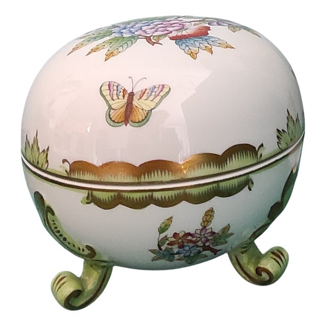 Round Box with Lid from Herend, 1980s For Sale