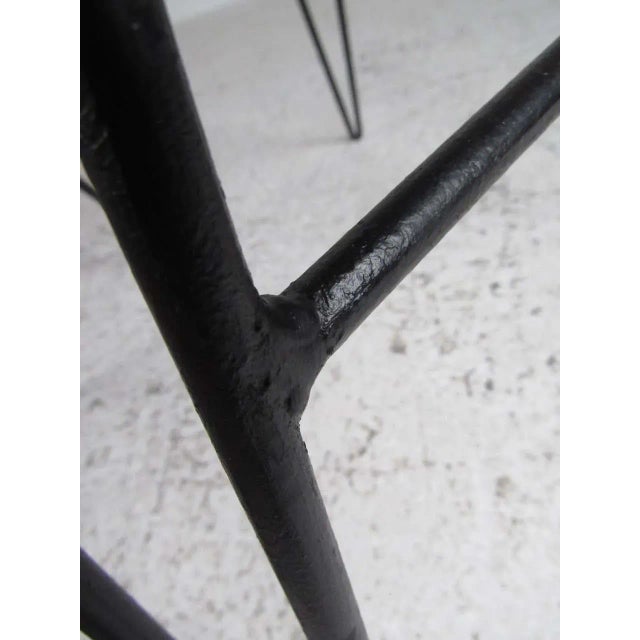 Black Set of Midcentury Hairpin Barstools For Sale - Image 8 of 13