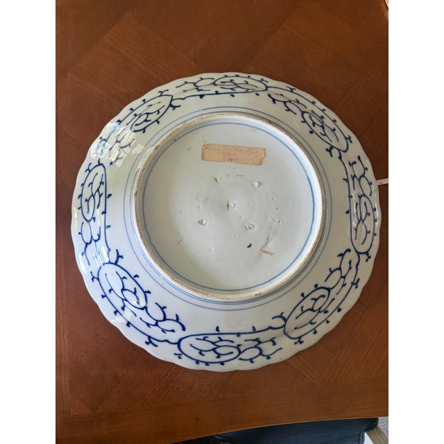 Chinoiserie Early 20th Century Large Imari Bowl/Platter For Sale - Image 3 of 8