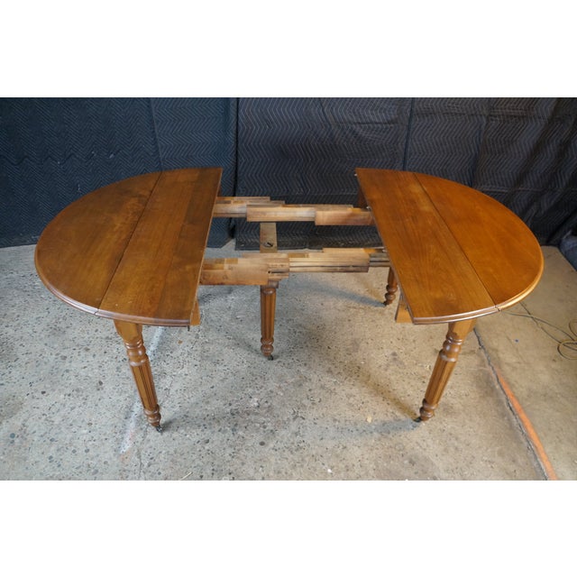 Antique American Victorian Mahogany Drop Leaf Dining Table Expandable Console For Sale - Image 10 of 18