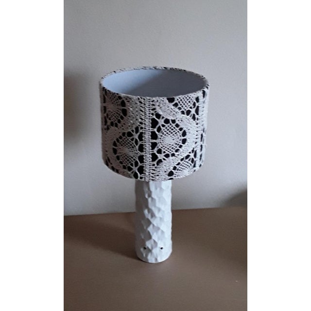 Vintage Black and White Bisquit Porcelain Table Lamp by Thomas, 1970s For Sale - Image 3 of 16