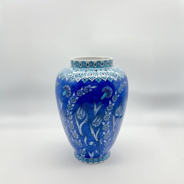 Blue Handmade Ceramic Shah Vase with Lid (30cm) Deep Blue Saz Style Floral Lidded Jar For Sale - Image 8 of 9