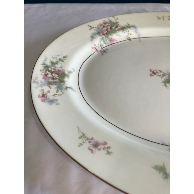 This beautiful oval porcelain platter by Theodore Haviland New York features the Apple Blossom pattern: pink and white...